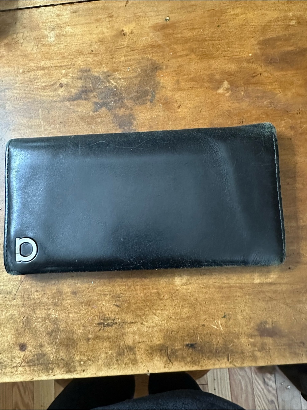 SALVATORE FERRAGAMO Ladies “GANCINI” BLACK LEATHER CONTINENTAL WALLET